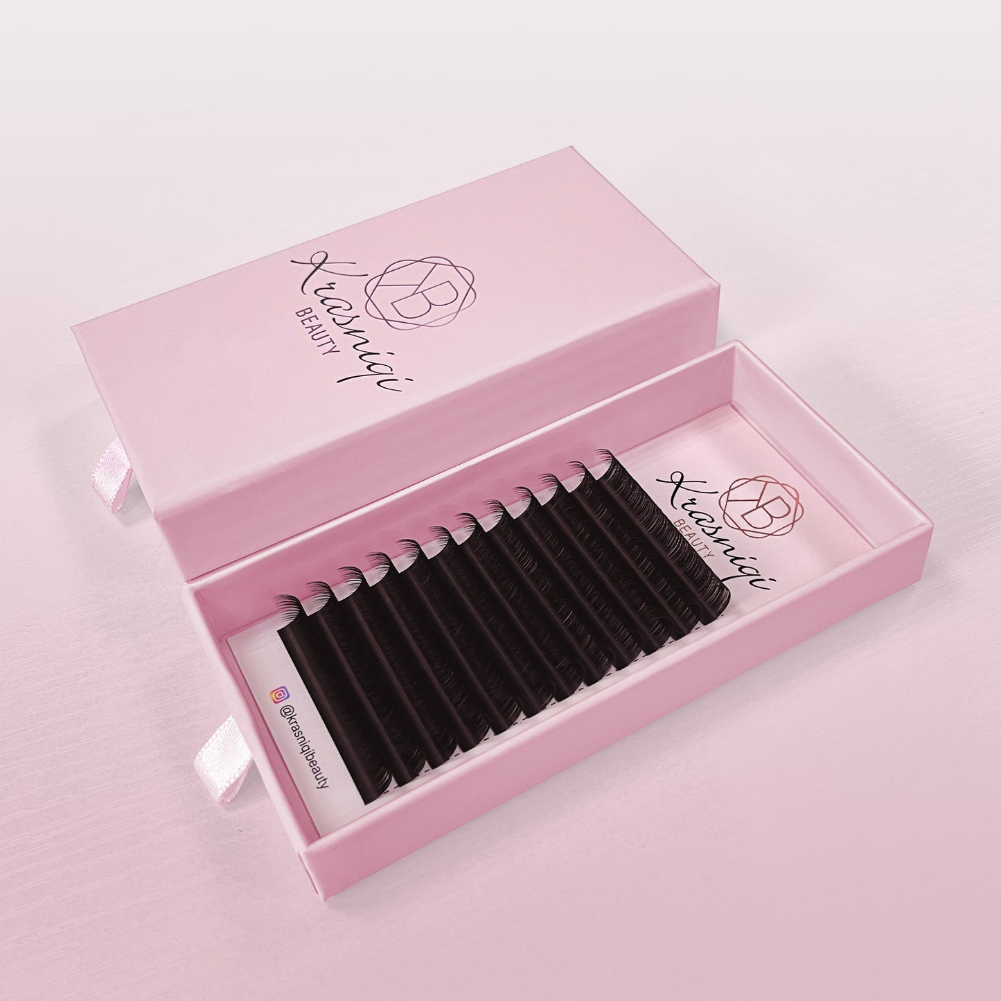 LIVA Lashes - Dark Brown